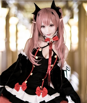 Seraph-of-the-End-Krul-Tepes-Cosplay