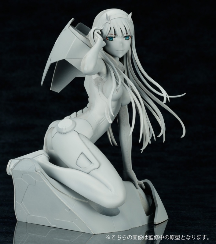 Prototype unpainted of the figure 1_7 scale of Zero Two of Darling in the FranXX by Kotobukiya