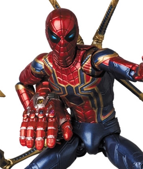 MAFEX-No121-IRON-SPIDER-AVENGERS-END-GAME-Medicom-Toy