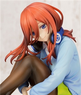 The Quintessential Quintuplets Miku Nakano 1/8