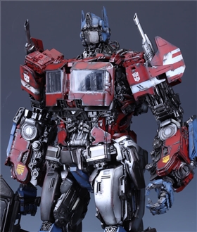 Cybertronian-Optimus-Prime-Transformer-Bumblebee-the-Movie