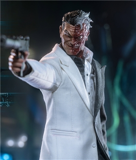 Two-Face-MS013