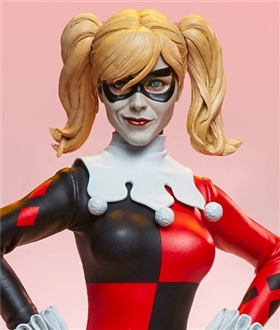 16-DC-Comics-Harley-Quinn-Action-Figure-100428