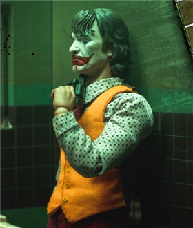 The-Clown-Transformation-Special-Edition-112-Action-Figure