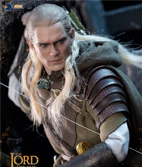 THE-LORD-OF-THE-RINGS-SERIES-LEGOLAS-AT-HELMS-DEEP