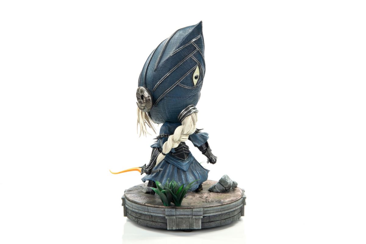 First Figures Dark Soul Lord S Blade Ciaran Q Version