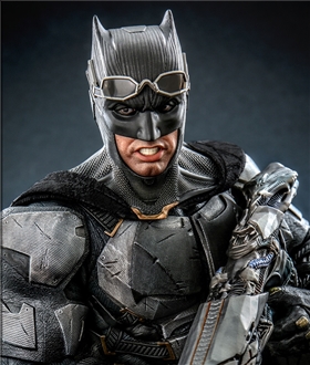 Zack-Snyders-Justice-League-Batman-Battle-Armor-Edition-16