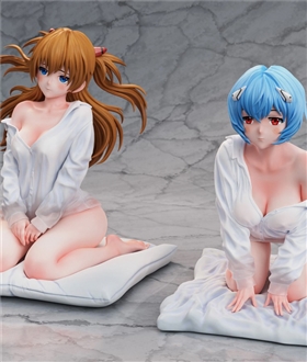 Asuka and Ayanami Rei