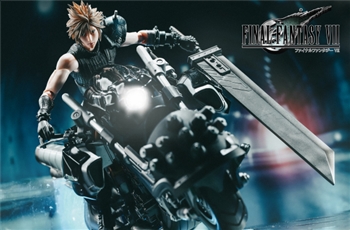 ภาพถ่ายสวย ๆ ของ Play Arts Cloud กับ Hardy Daytona