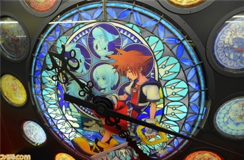 ไปชมงาน Kingdom Heart Memorial Stained Glass Clock ที่สถานีรถไฟชินจูกุ