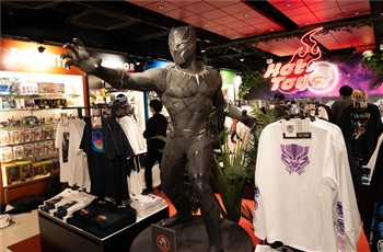 พาชมบรรยากาศอีเวนท์ Black Panther Legacy ในร้าน Toy Sapiens ประเทศญี่ปุ่น