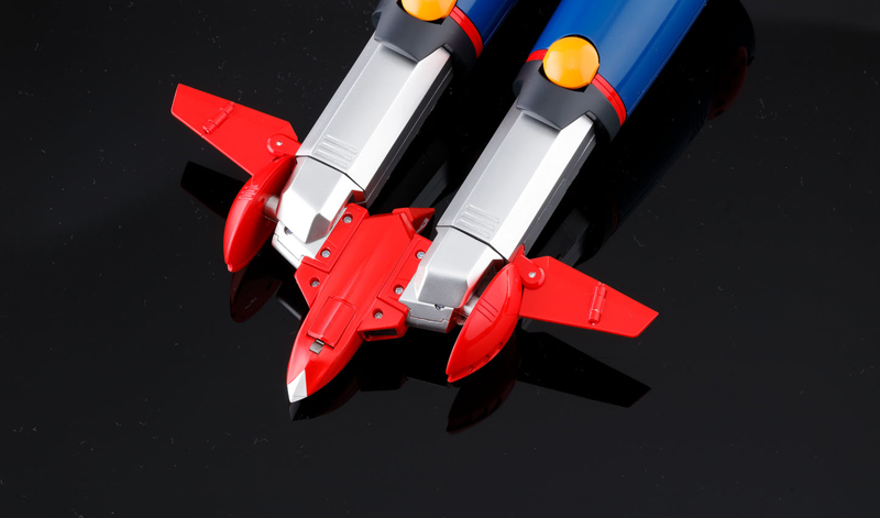 DX Soul of Chogokin - Chodenji Robo Combattler V