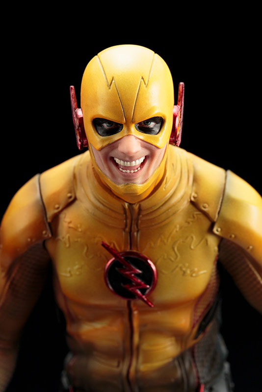 ARTFX+ - Reverse-Flash -THE FLASH-
