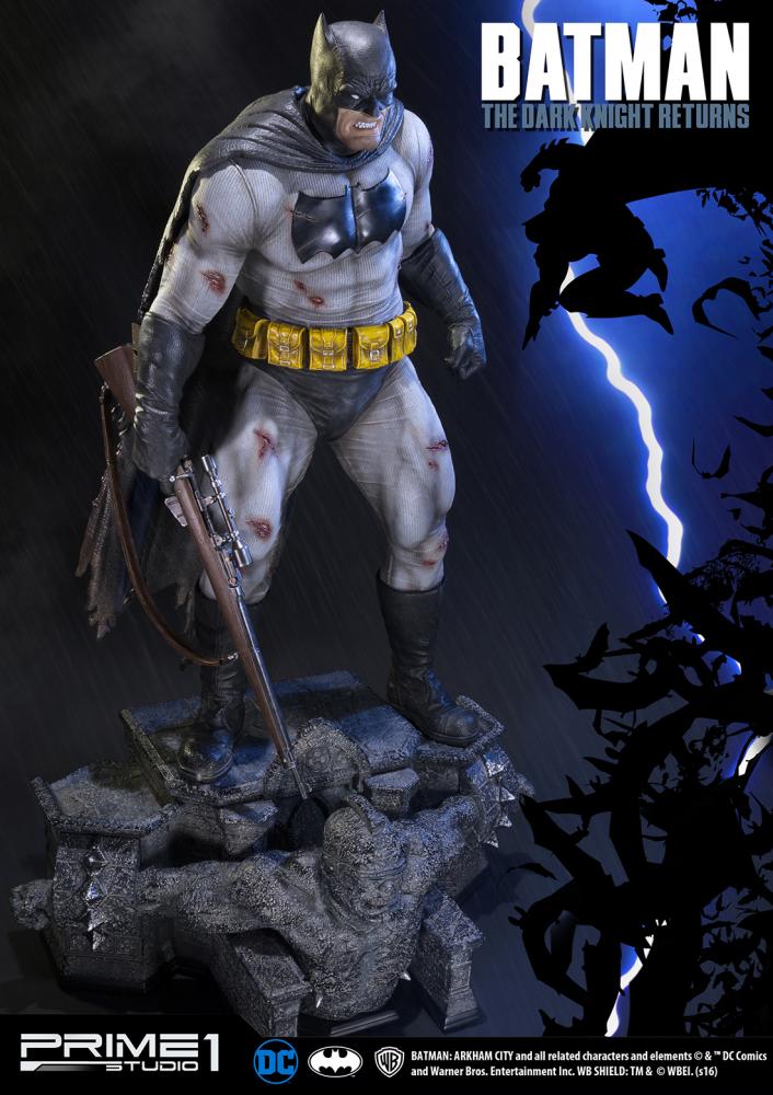 Batman: Dark Knight Returns Polystone Statue 1/3 Scale EX Version
