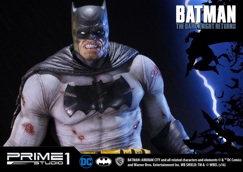 Batman: Dark Knight Returns Polystone Statue 1/3 Scale EX Version