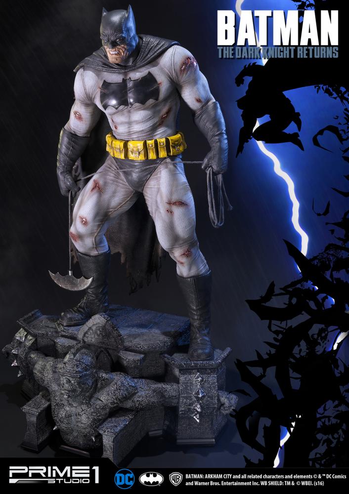 Batman: Dark Knight Returns Polystone Statue 1/3 Scale EX Version