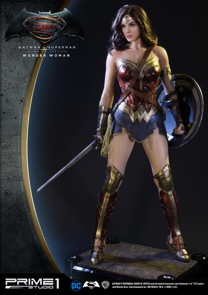 Batman VS Superman Justice Birth Wonder Woman Polystone Statue 1/2 Scale