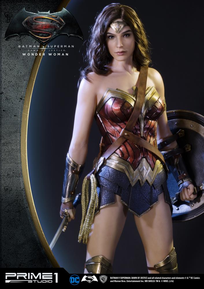 Batman VS Superman Justice Birth Wonder Woman Polystone Statue 1/2 Scale