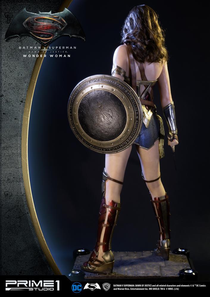 Batman VS Superman Justice Birth Wonder Woman Polystone Statue 1/2 Scale