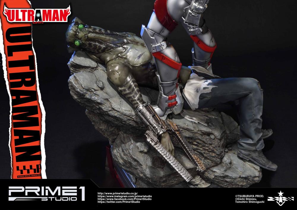 ULTRAMAN 1/4 scale Statue EX version