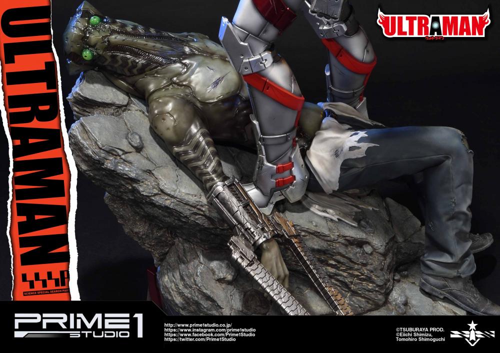ULTRAMAN 1/4 scale Statue EX version