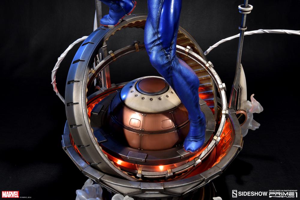 Spider-Man 2099 1/4 Scale Statue EX Version