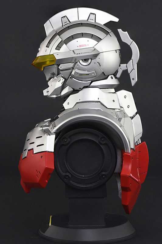 ULTRAMAN ULTRAMAN SUIT Ver.7.2 Bust Up Figure