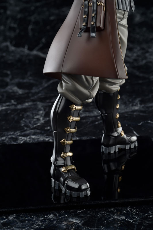 GOD EATER - Lindow Amamiya 1/8 Complete Figure