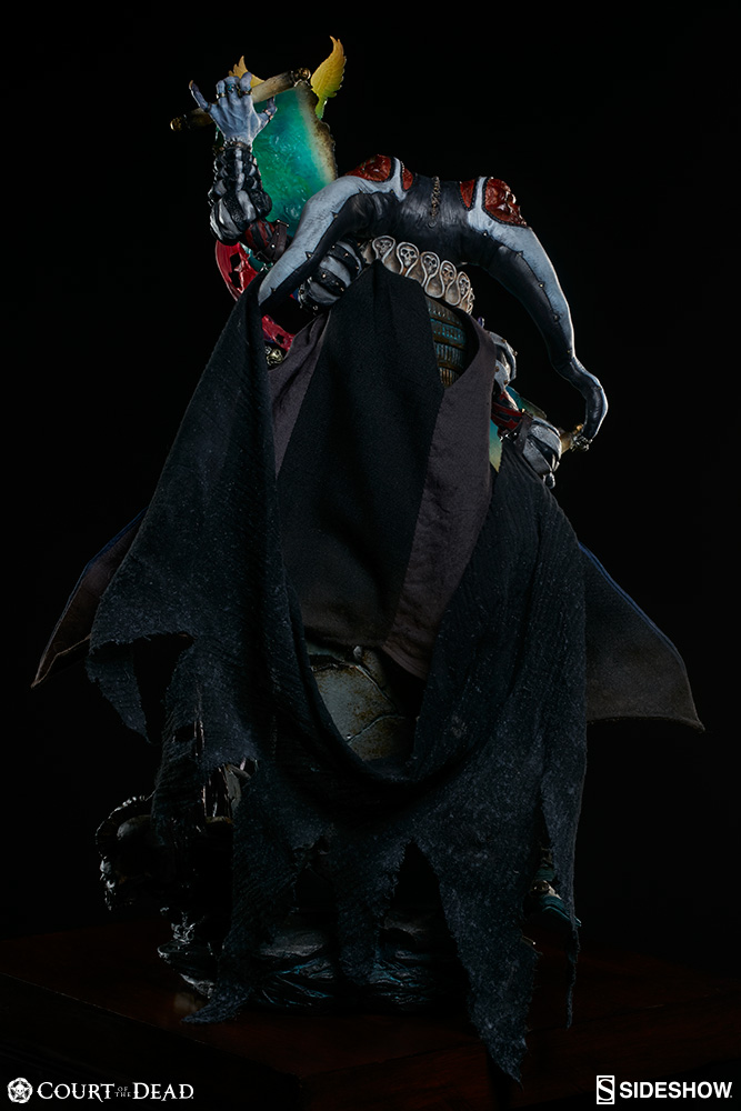 Malavestros: Deaths Chronicler-Fool (Premium Format™ Figure by Sideshow Collectibles)