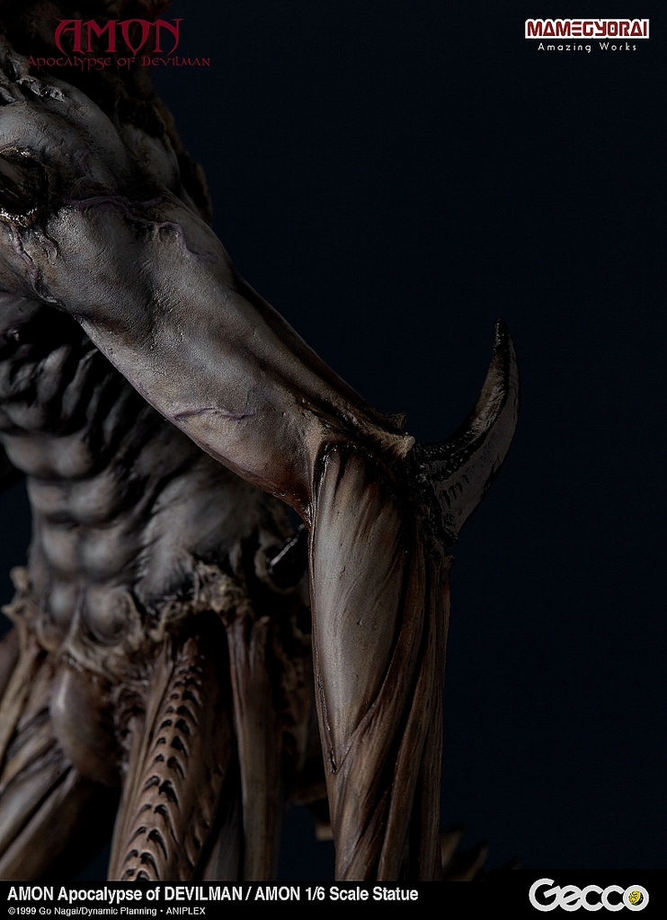 Ammon 1/6 ratio statue by Gecco