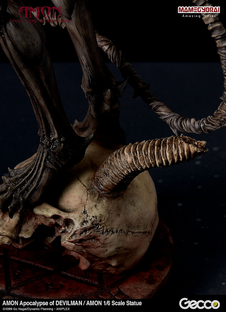 Ammon 1/6 ratio statue by Gecco