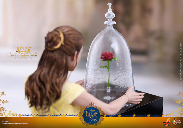 Beauty and the Beast –1/6th Scale Belle Collectible Figure