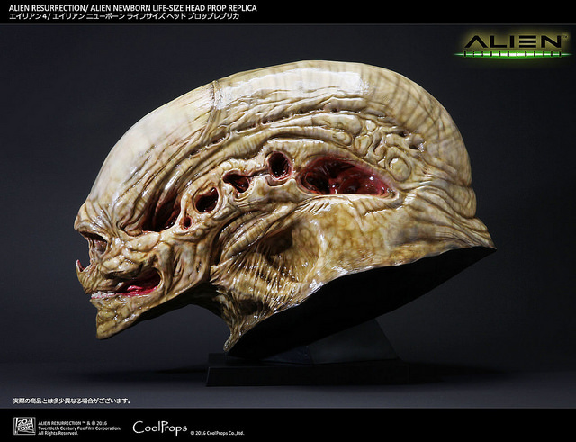 CoolProps Alien Newborn Life-Size Head