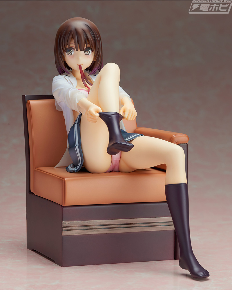 Kato Megumi - changing clothes -
