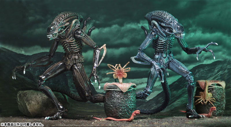 Alien - Alien Warrior Ultimate 7 Inch Action Figure: 2Type Set