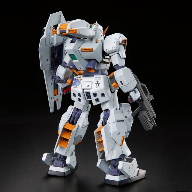 MG 1/100 Gundam TR-1 [Haze Ren]