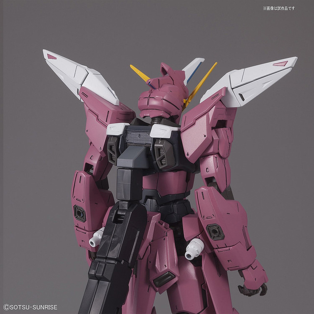 MG 1/100 ZGMF-X09A Justice Gundam Plastic Model from Mobile Suit Gundam SEED