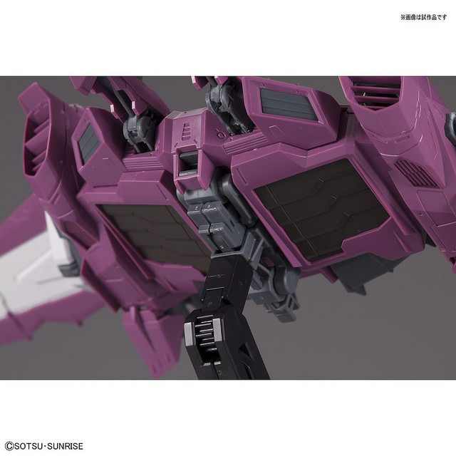 MG 1/100 ZGMF-X09A Justice Gundam Plastic Model from Mobile Suit Gundam SEED