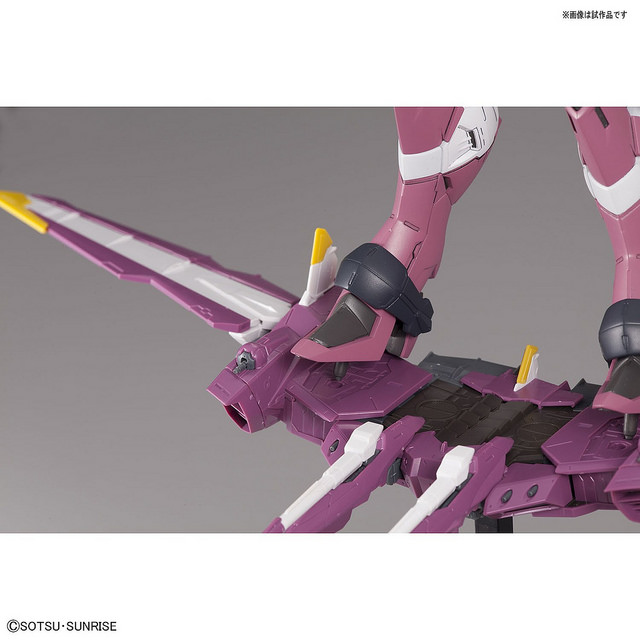 MG 1/100 ZGMF-X09A Justice Gundam Plastic Model from Mobile Suit Gundam SEED