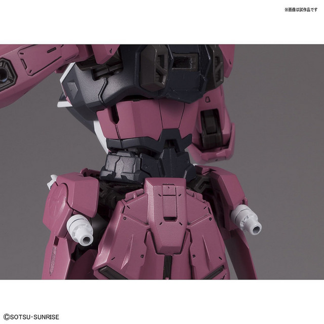 MG 1/100 ZGMF-X09A Justice Gundam Plastic Model from Mobile Suit Gundam SEED