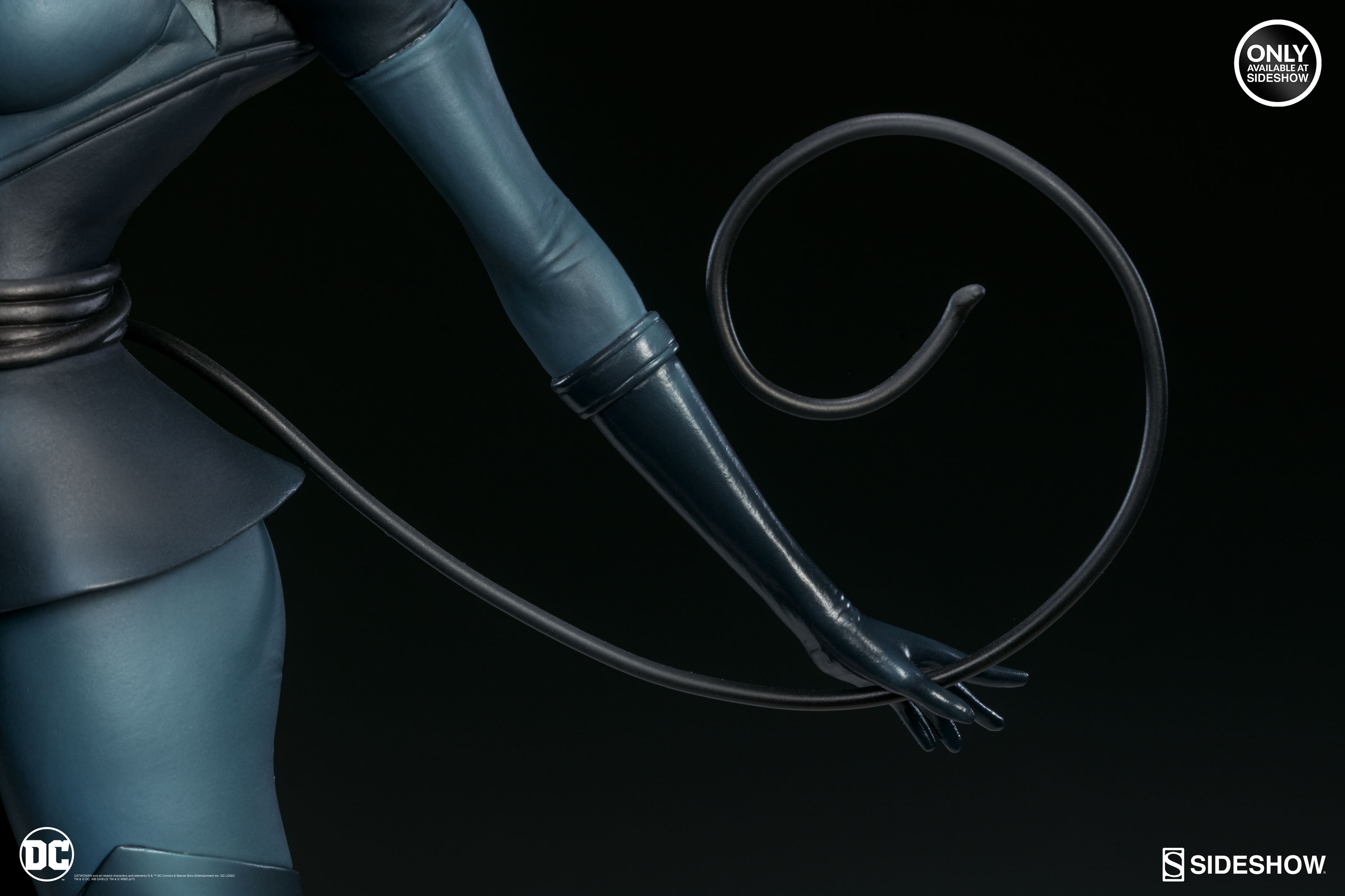 Catwoman Statue by Sideshow Collectibles