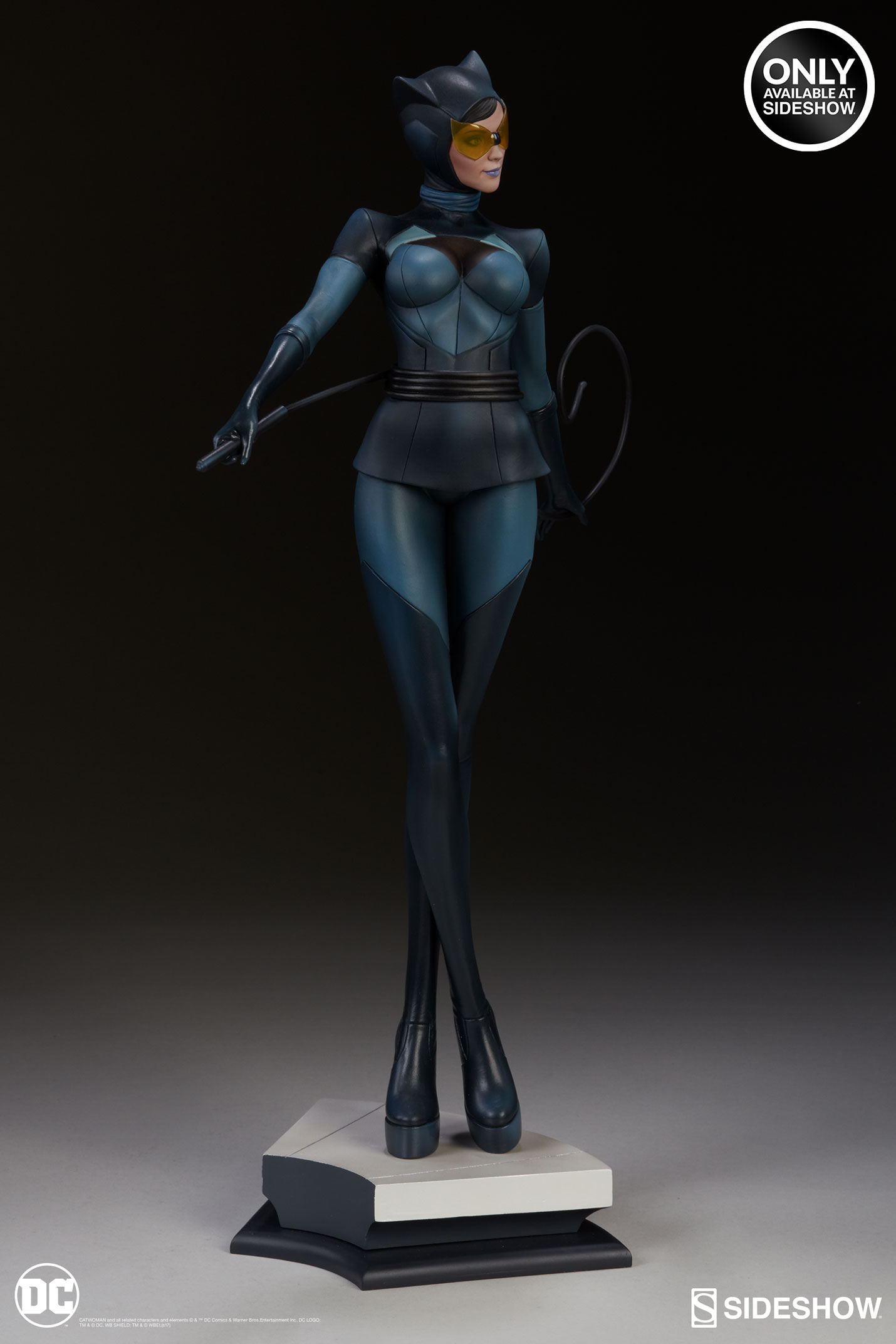 Catwoman Statue by Sideshow Collectibles
