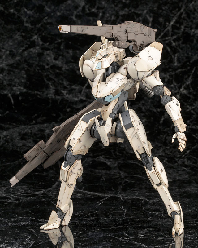 Frame Arms 1/100 Byakko Plastic Model