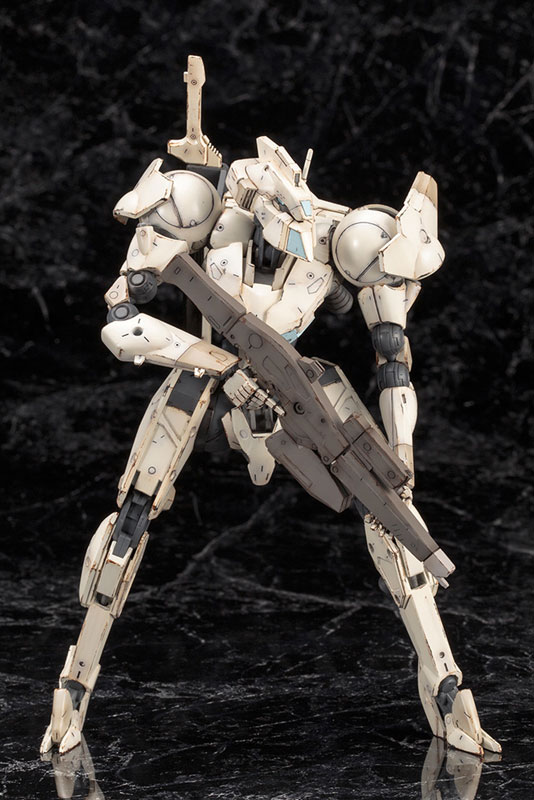 Frame Arms 1/100 Byakko Plastic Model
