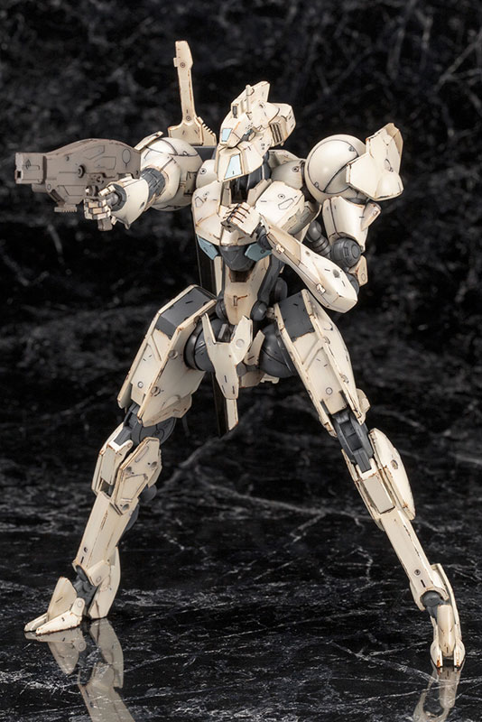 Frame Arms 1/100 Byakko Plastic Model