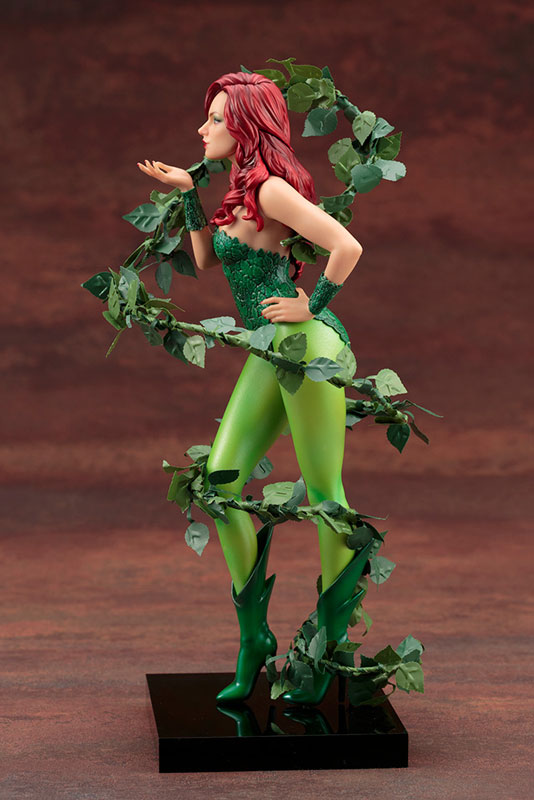 ARTFX+ - DC UNIVERSE: Poison Ivy 1/10 Complete Figure