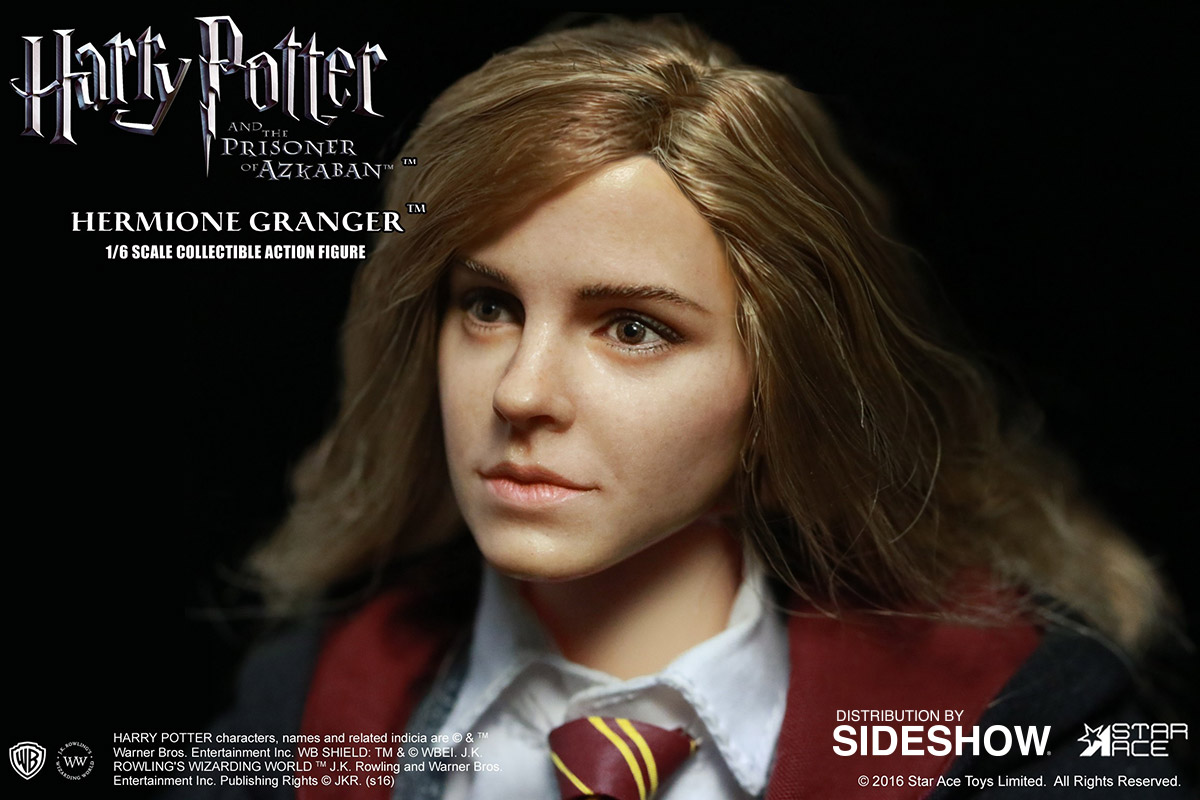 Hermione Granger (Teenage Uniform Version)