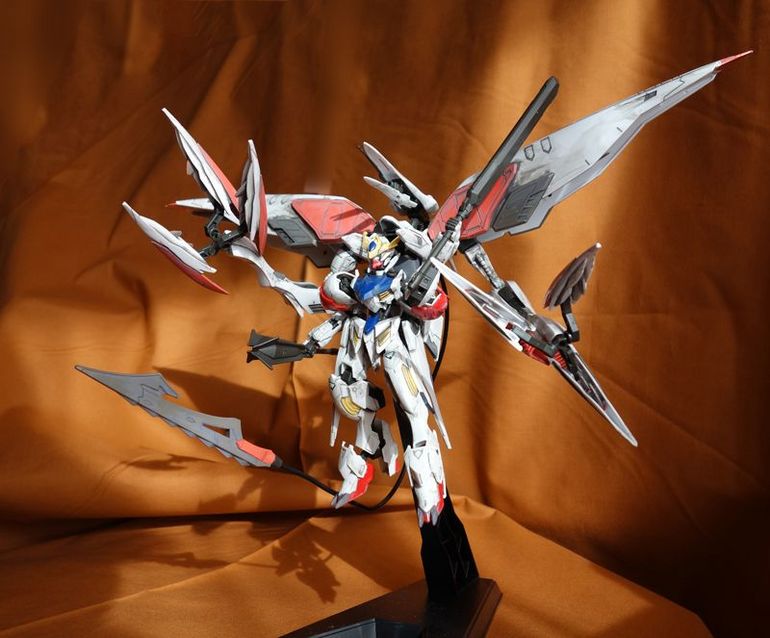 งาน Custom: HG 1/144 Gundam Barbatos Hashmal Coalesce