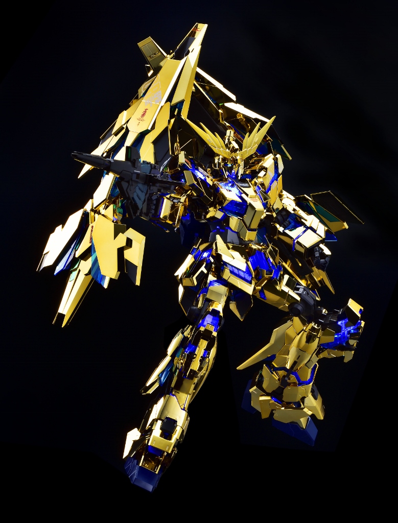 P-Bandai: PG 1/60 Unicorn Gundam ทองอร่ามทั้งตัว
