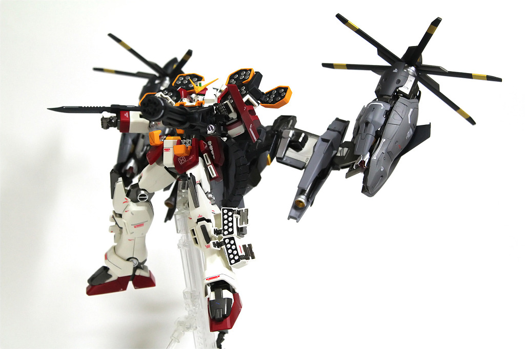 งาน custom : MG 1/100 Gundam Heavyarms [Damselfly]